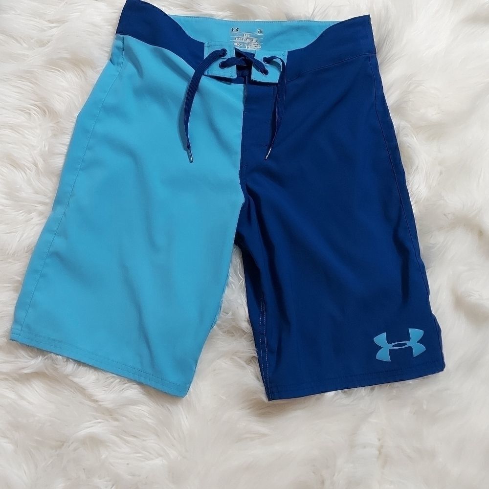 Under Armour men's Shorts‎